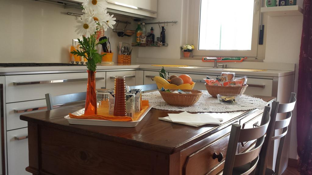 Casa Menhir Aet Apartment Бари Екстериор снимка